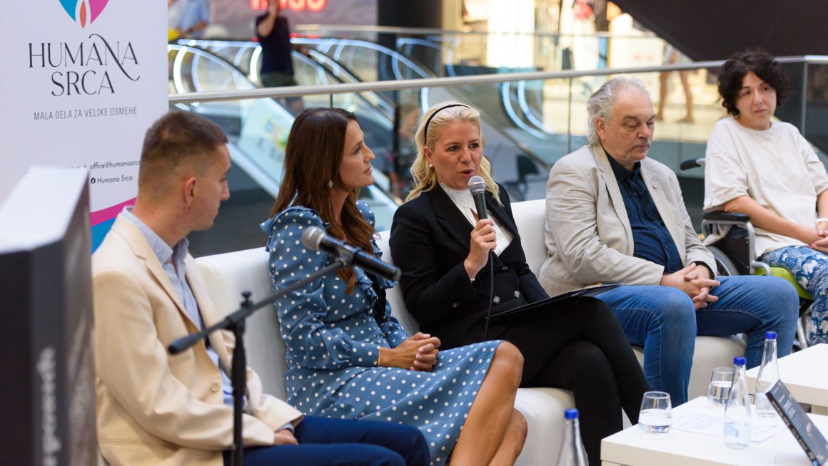 Помоћница министра Барошевић на промоцији књиге Ђорђа Митровића ,,Дрвене лутке“