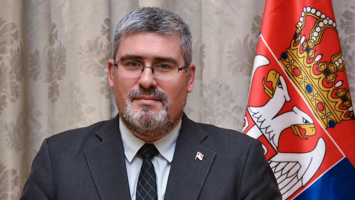 Министар Старовић честитао Божић по Јулијанском календару
