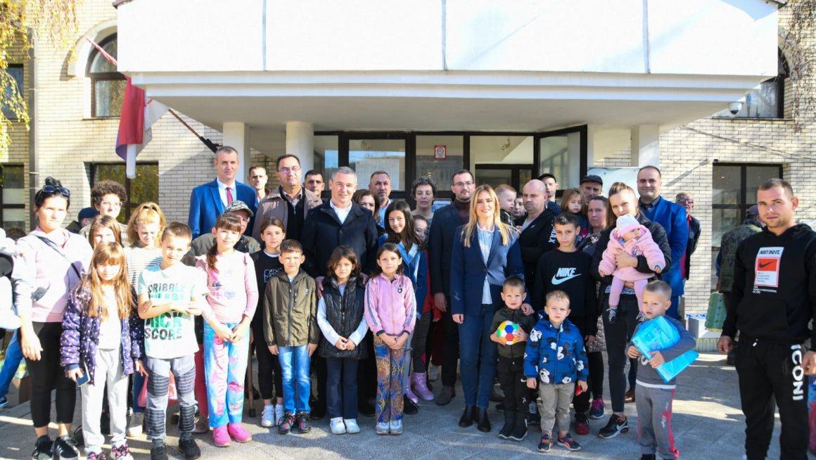 Уручена помоћ социјално угроженим породицама у општини Медвеђа