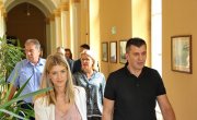 Министар Ђорђевић посетио Центар за социјали рад у Апатину