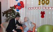 Бака Иванка прославила 100. рођендан