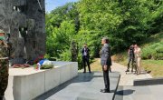 Положени венци на Споменик совјетским ветеранима на Авали поводом Дана победе над фашизмом у Другом светском рату