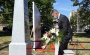 Реконструисан споменик палим руским борцима Црвене армије у Старчеву