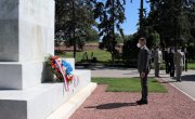 Ђорђевић положио венац на Споменик захвалности Француској поводом националног празника