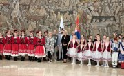 Министарка Кисић са децом – учесницима 53. Међународног сусрета деце Европе  - „Радост Европе“