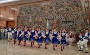 Министарка Кисић са децом – учесницима 53. Међународног сусрета деце Европе  - „Радост Европе“