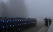 Селаковић положио венац на Споменик незнаном јунаку на Авали