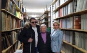 Министарство наставља подршку Савезу слепих Србије – помоћница министра на акцији „Покуцај ми књигом на врата“