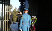 Министар Никола Селаковић положио венац крај споменика Незнаном јунаку на Авали