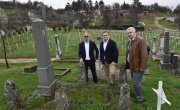 Министар Селаковић обишао Српско војничко гробље у Битољу