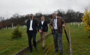 Министар Селаковић обишао Српско војничко гробље у Битољу