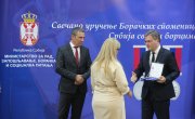 Министар Селаковић данас у Медвеђи доделио прве групне Борачке споменице