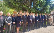 Министар Старовић положио венце поводом oбележавања 176. годишњице Мајске скупштине у Сремским Карловцима