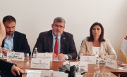 Старовић на састанку са представницима синдиката запослених у социјалној заштити