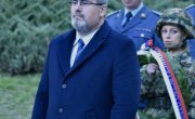 Старовић предводио државну церемонију код споменика Совјетским пилотима