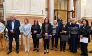 Ђурђевић отворила изложбу „Сећања“: Србија неће одустати од трагања за истином