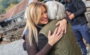 Ђурђевић Стаменковски у посети баки Зорици: Брига о људима не познаје удаљеност