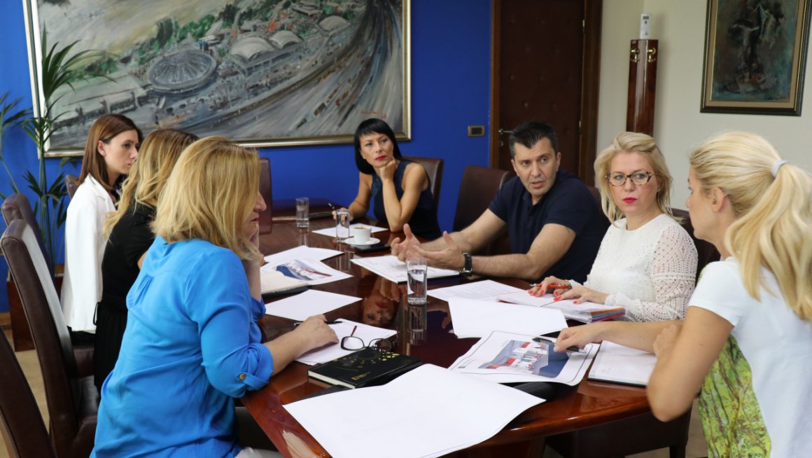 ministar_djordjevic_sa_direktorkom_beogradskog_sajma