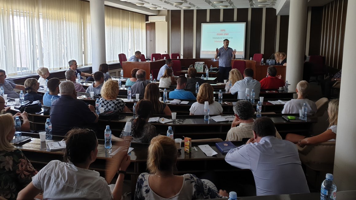 Спроведена обука за управљање „ISMS“ - програм подизања свести запослених за 50 руководилаца Министарства