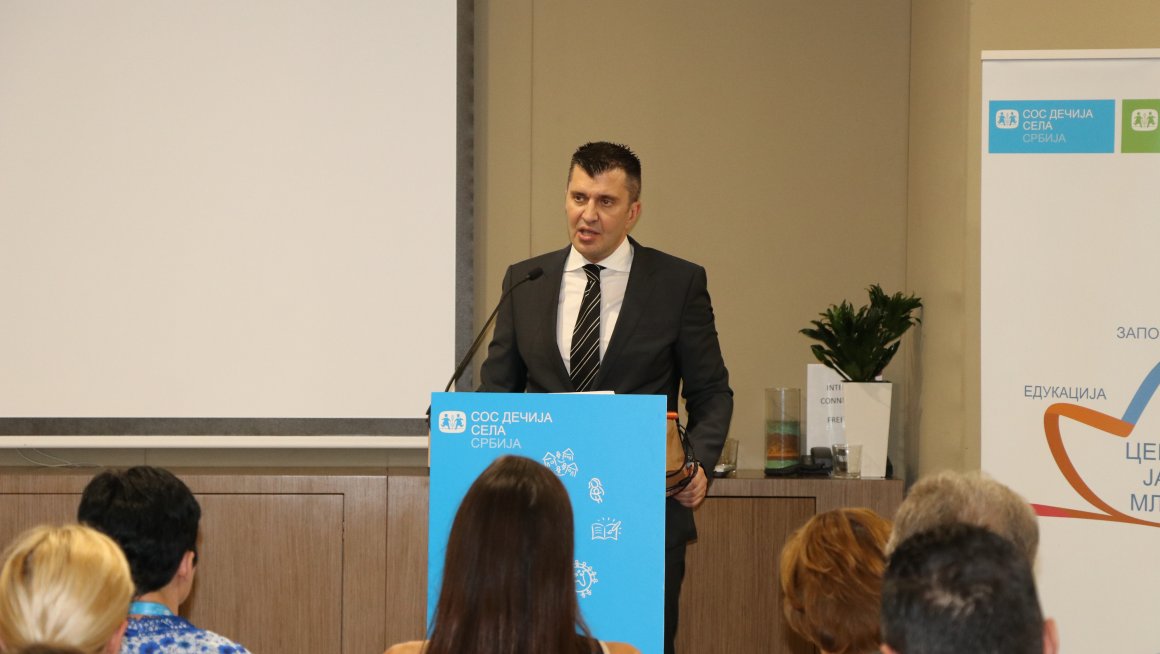 Ђорђевић: Брига о деци један од приоритета Владе