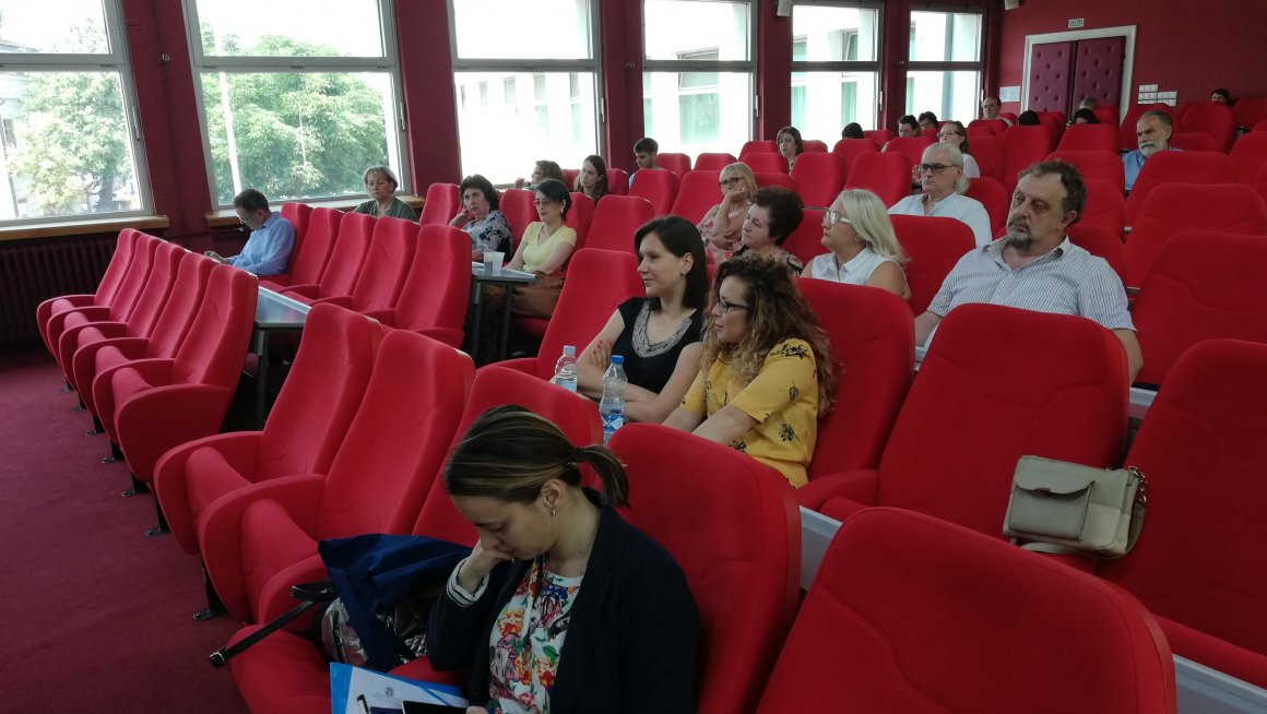 Одржана Јавна расправа о Нацрту закона о правима детета и Заштитнику права детета у Нишу