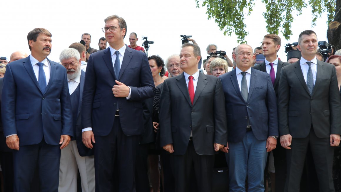 Откривен споменик Јаношу Хуњадију, у српском народу познатом као Јанко Сибињанин