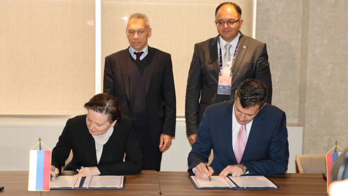 Министар Ђорђевић са руском губернаторком Комаровом потписао заједничку изјаву о намерама за развој сарадње