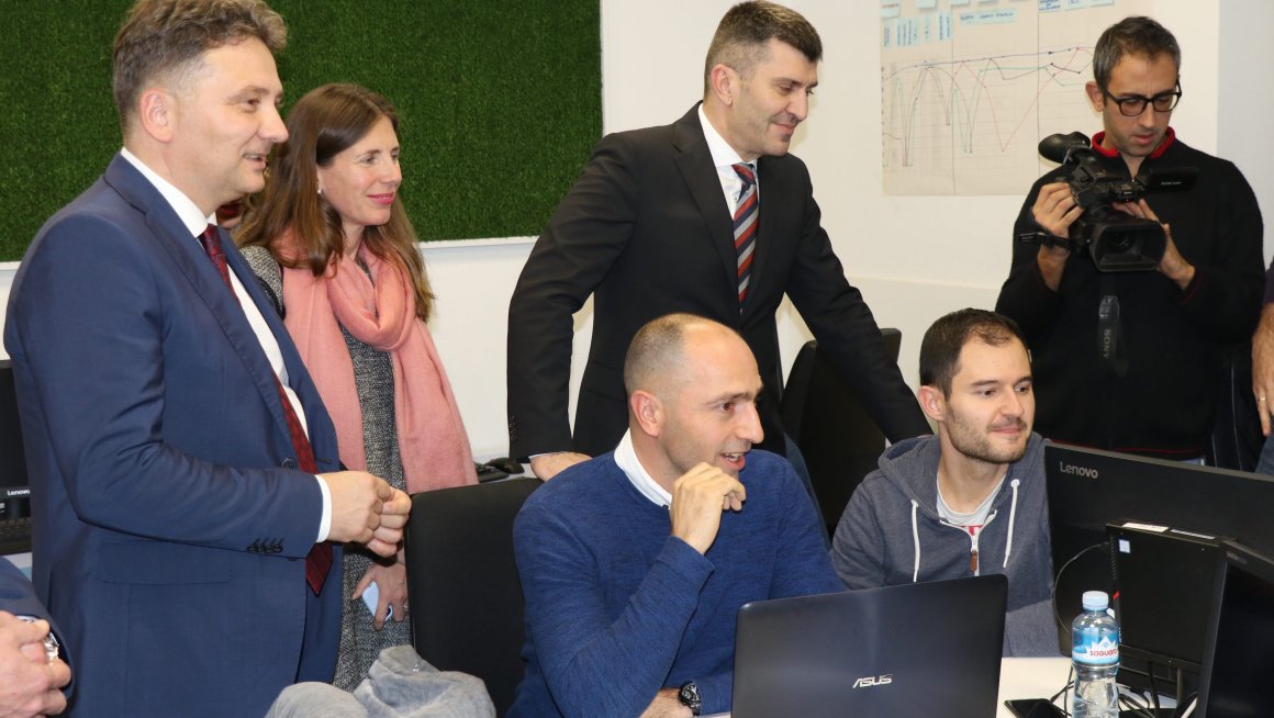 Програм Преквалификације за ИТ доступне и за особе са инвалидитетом