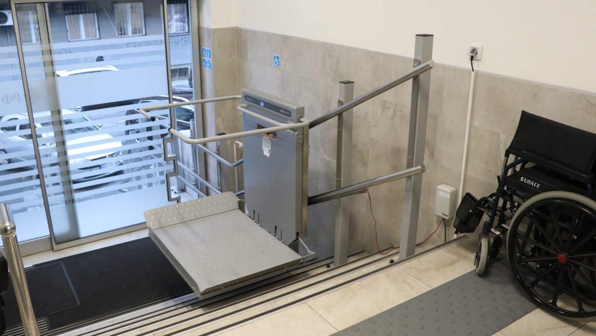 Републички фонд за пензијско и инвалидско осигурање у потпуности доступан особама са инвалидитетом