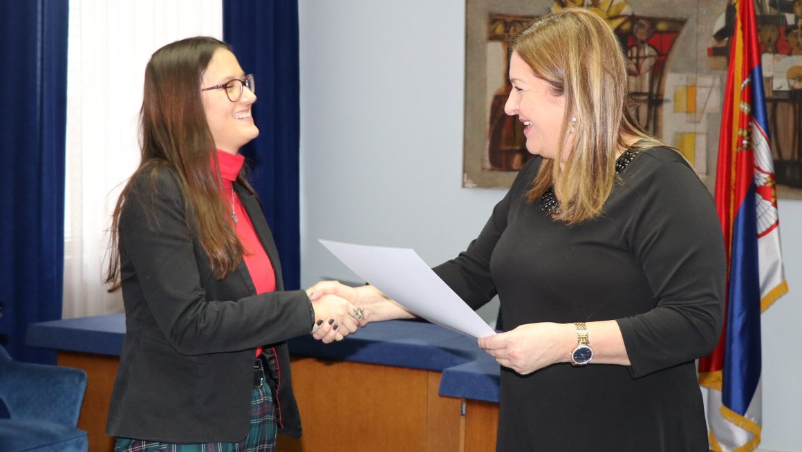 Уручени сертификати студентима Филолошког факултета у Београду