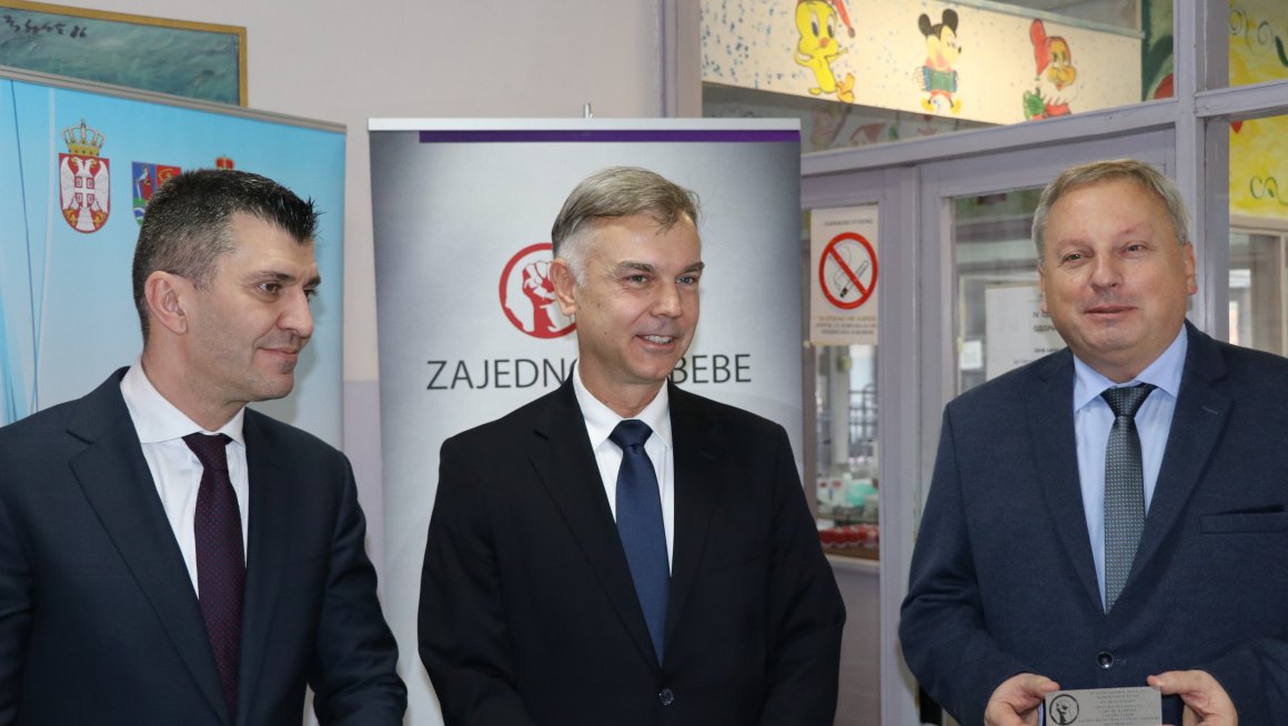 Породилишту у Панчеву дониран инкубатор у акцији „Заједно за бебе“