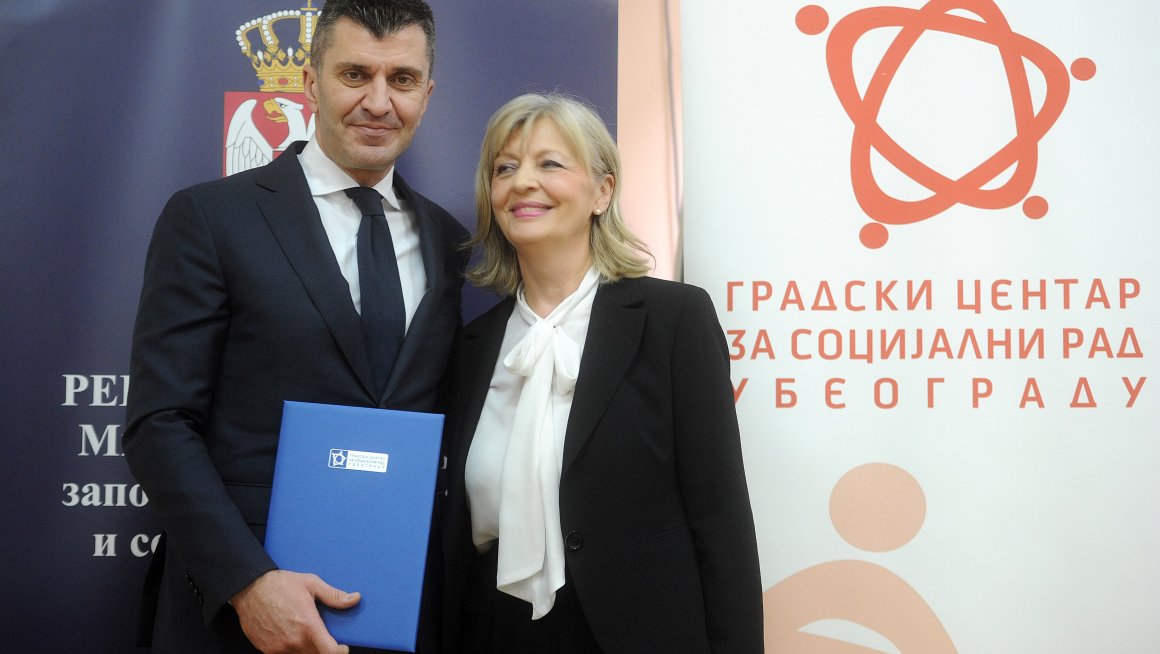 Република Србија води одговорну политику усмерену према мигрантима