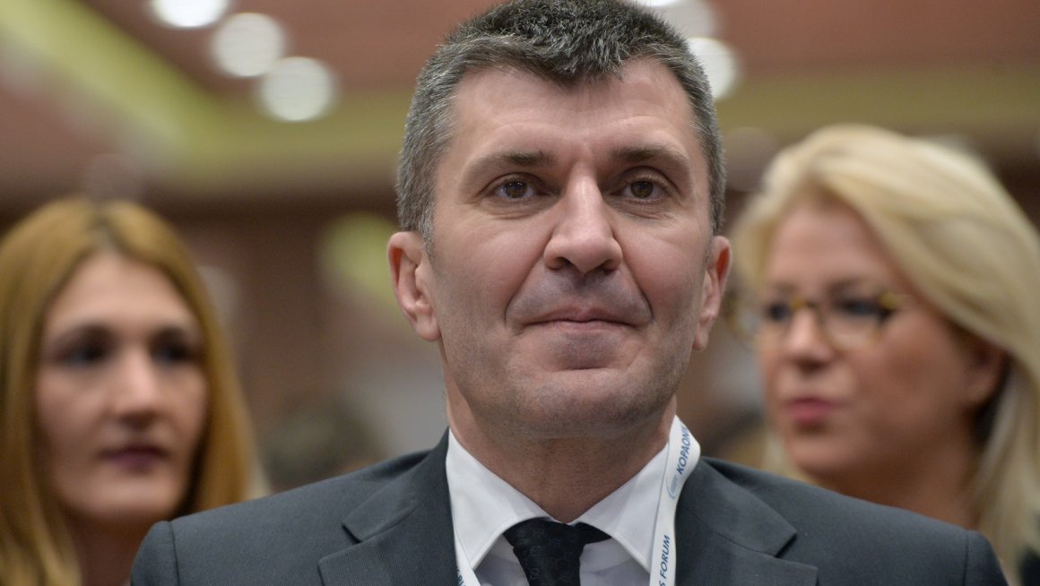 Ђорђевић на Копаоник бизнис форуму: До 2025. главни задатак је да плата буде 900 евра, а пензије 440 евра