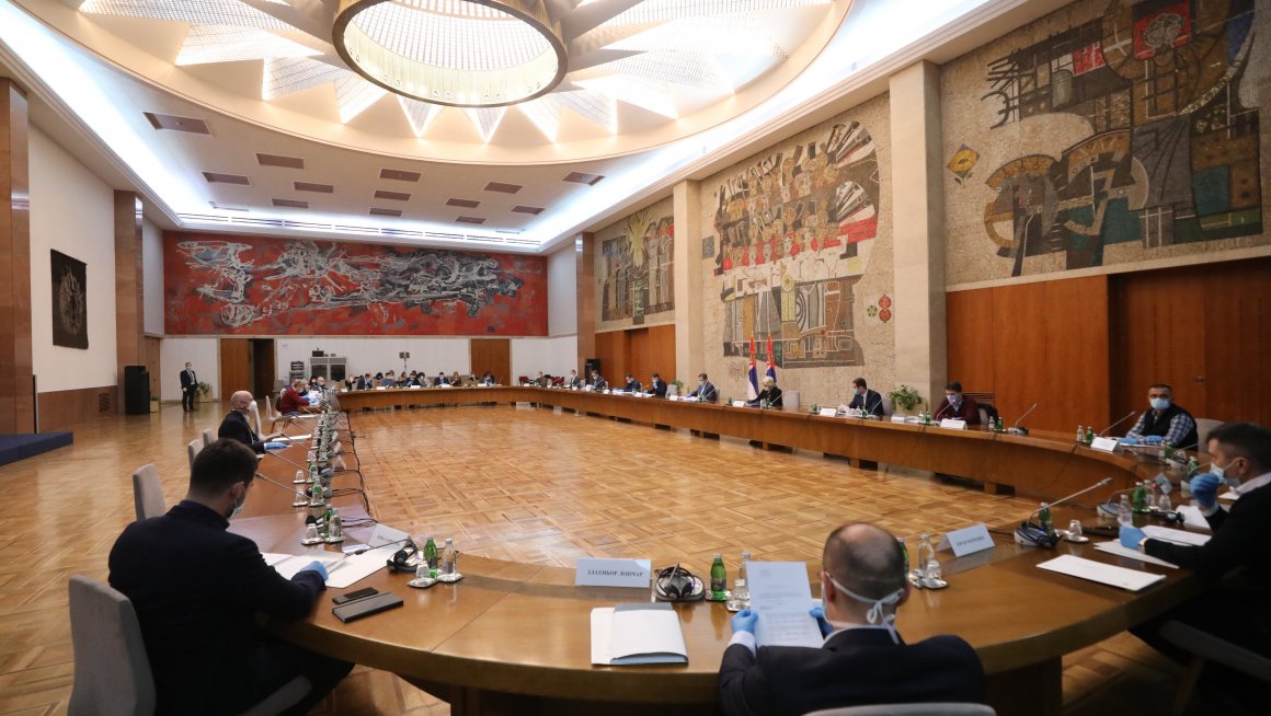 Влада Србије донела Одлуку: Страни држављани могу остати у Србији до краја ванредног стања