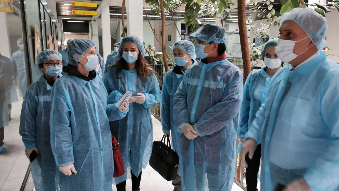 Кинески стручњаци посетили Геронтолошки центар - Дом Бежанијска коса