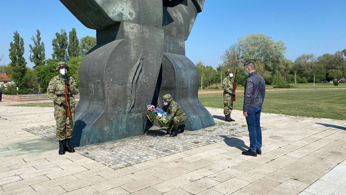 Обележен Дан сећања на жртве Холокауста, геноцида и других жртава фашизма у Другом светском рату