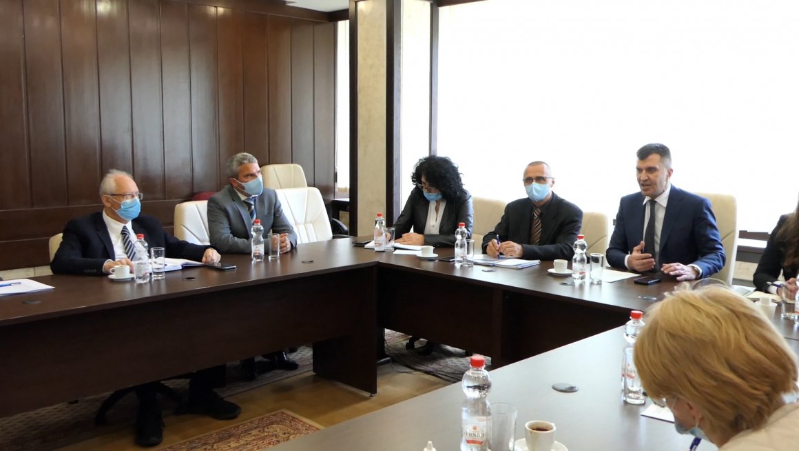 Одржан  први састанак  Радне групе за анализу одговора на корона вирус у систему социјалне заштите