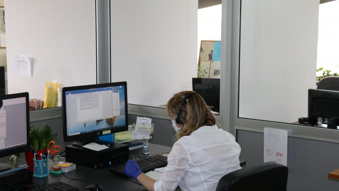 Од почетка године СОС телефон  примио 1012 позива