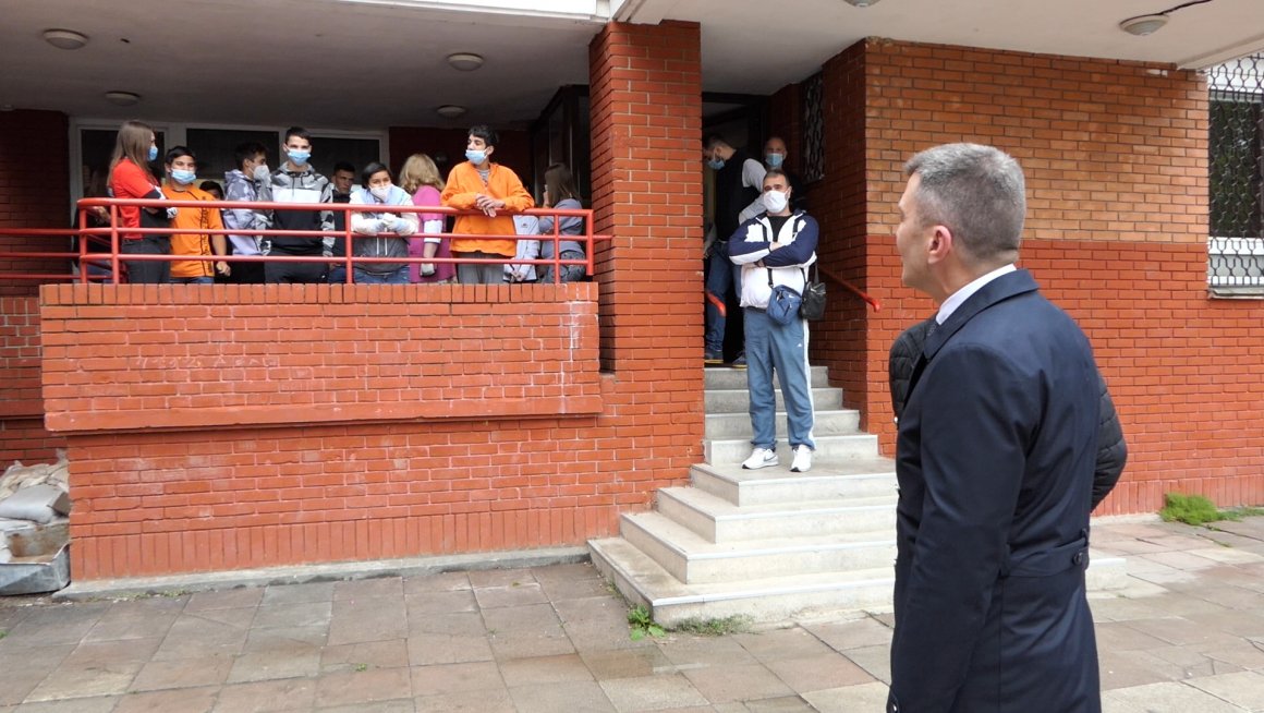 Ђорђевић поводом Међународног дана деце посетио Дом „Јован Јовановић Змај“