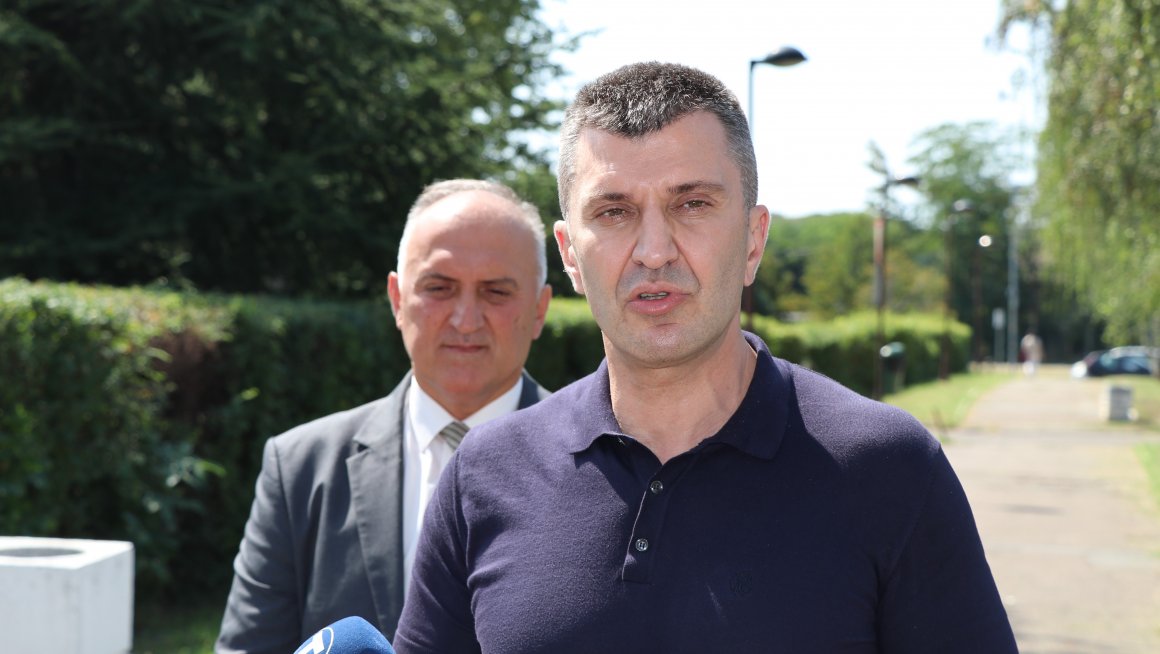 Ђорђевић посетио Геронтолошки центар – Дом Бежанијска коса