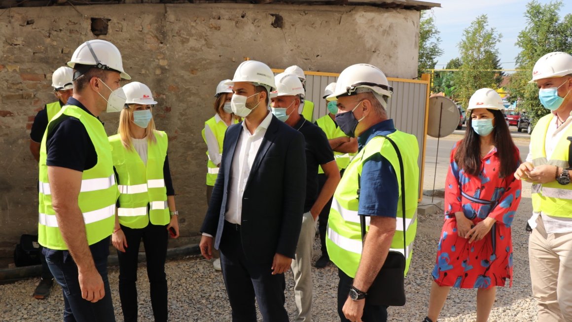 Ђорђевић обишао градилиште стамбено пословног комплекса у Новом Саду