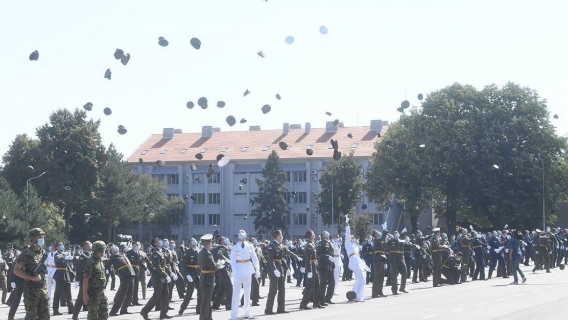 Ђорђевић присуствовао свечаној промоцији кадета: Држава је јака само онолико колико је њена војска јака