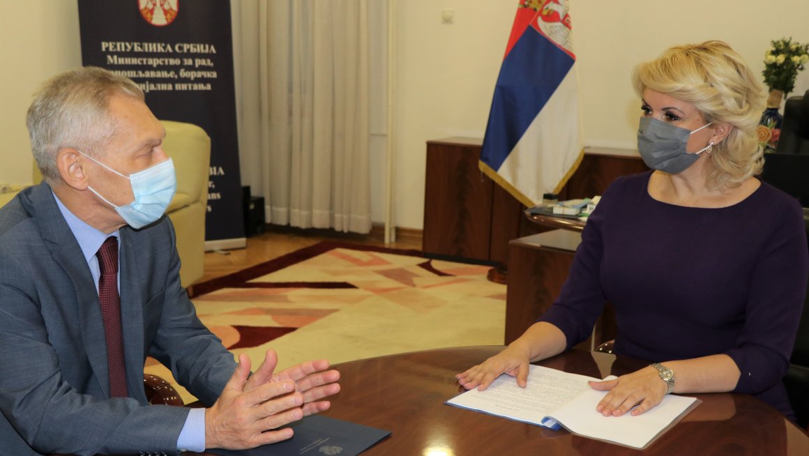 Министарка проф. др Кисић Тепавчевић и руски амбасадор Александар Боцан – Харченко о унапређењу сарадње