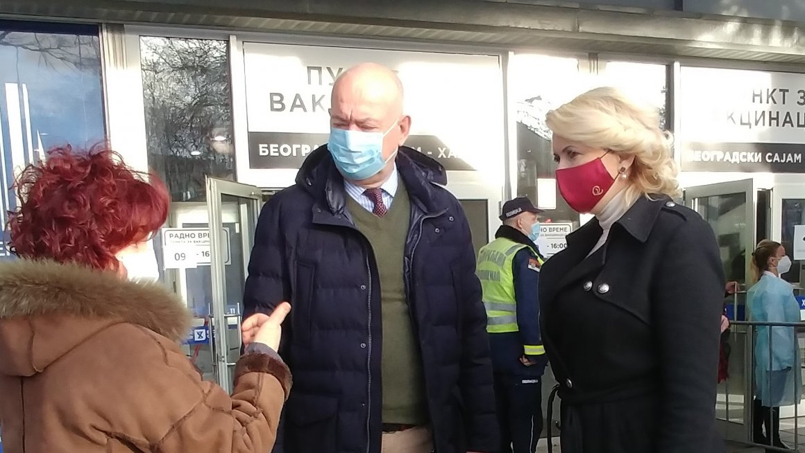 Кисић Тепавчевић обишла пунктове за вакцинацију на Београдском сајму