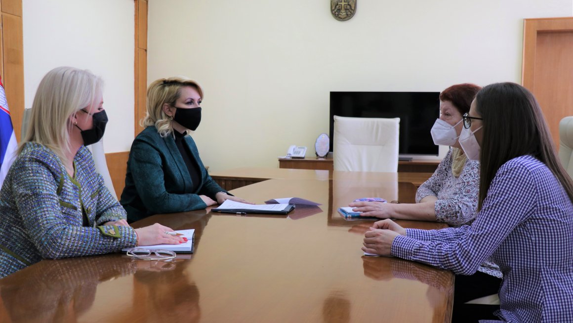 Кисић Тепавчевић: Особама са аутизмом пружати подршку сваки дан