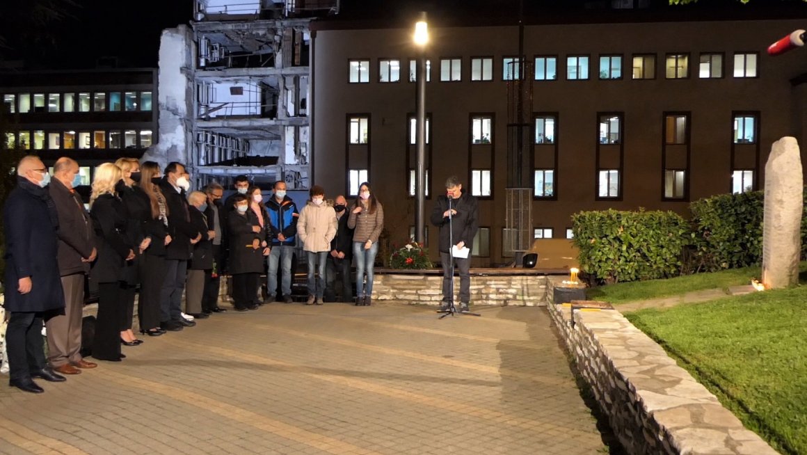 Министарка Кисић Тепавчевић одала пошту погинулим радницима РТС