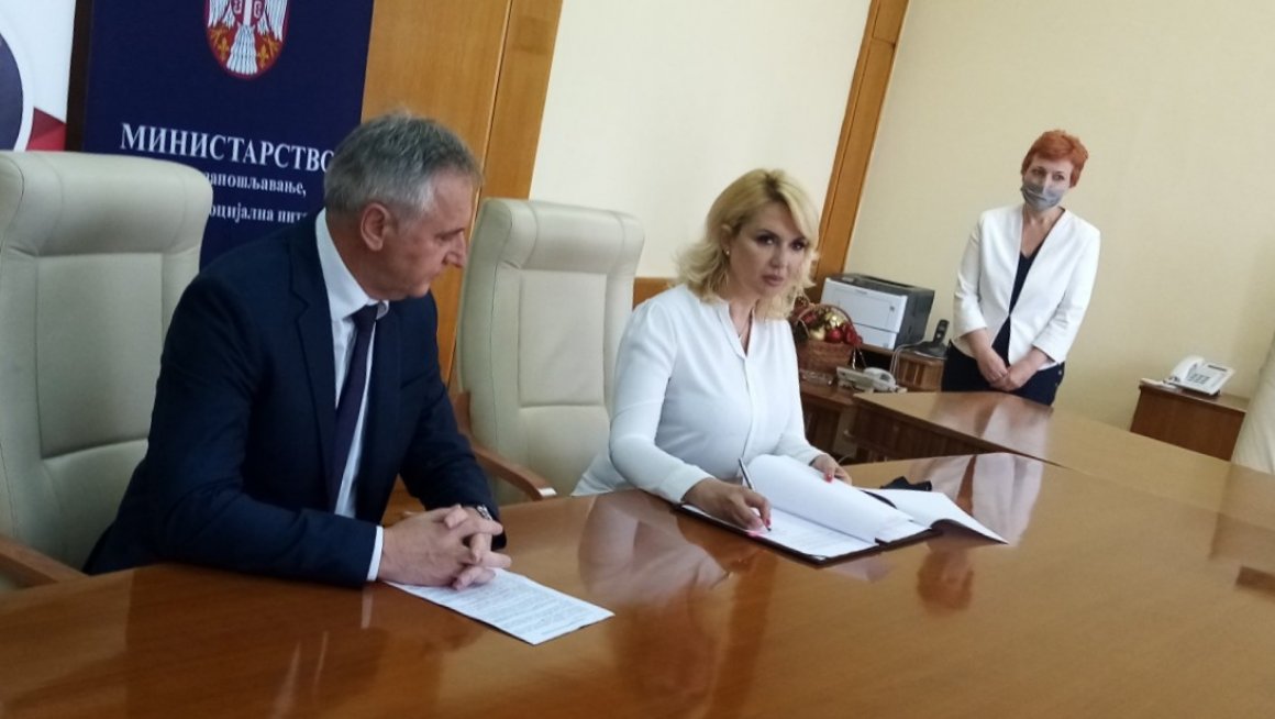 За мере запошљавања у 89 јединица локалне самоуправе из Буџета Републике Србије више од 357 милиона динара