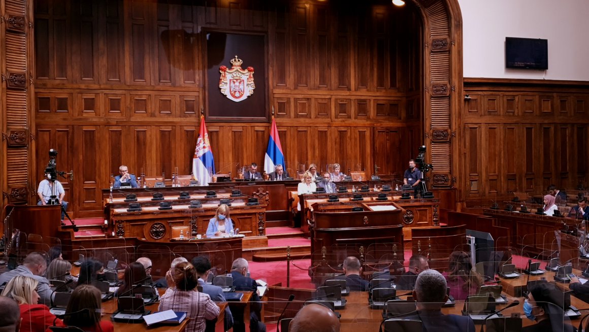 Предложеним законским изменама не мењају се услови за стицање права из пензијског и инвалидског осигурања