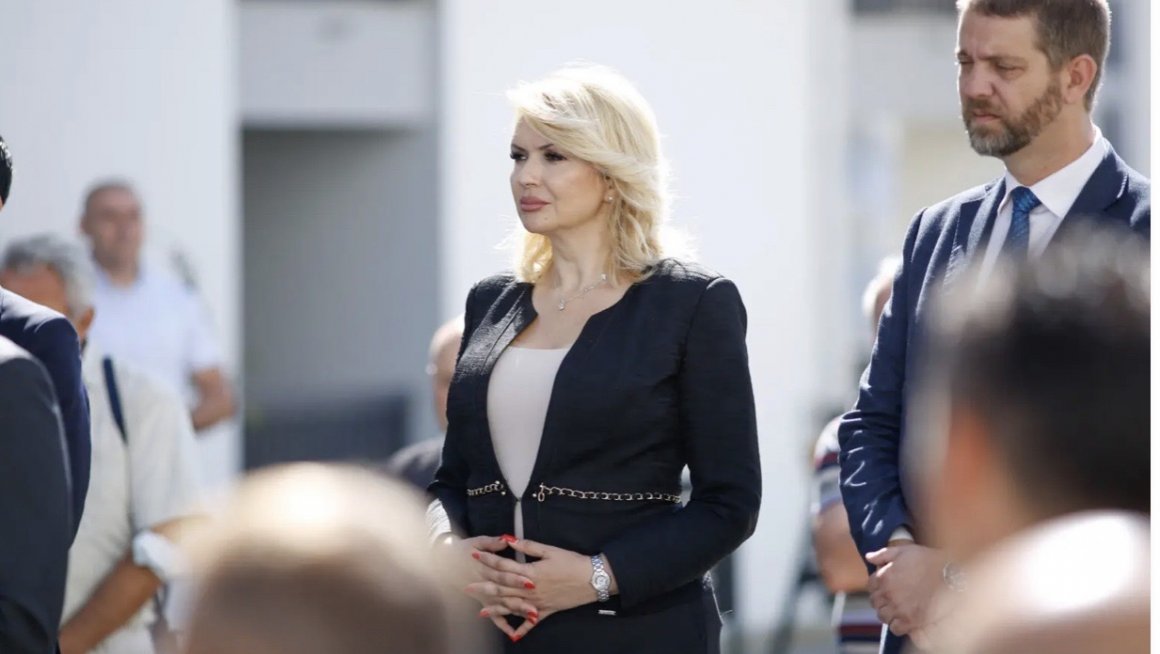 Министарка Кисић Тепавчевић на уручењу кључева станова за припаднике служби безбедности у Крагујевцу