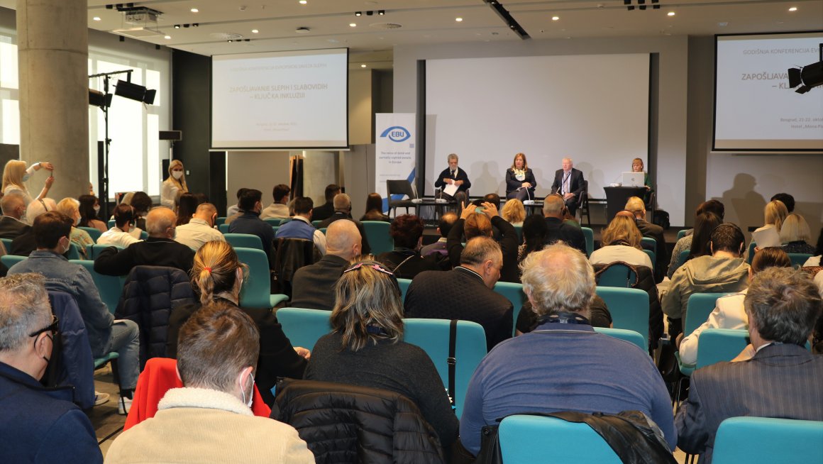 Циљ Министарства веће запошљавање особа са инвалидитетом